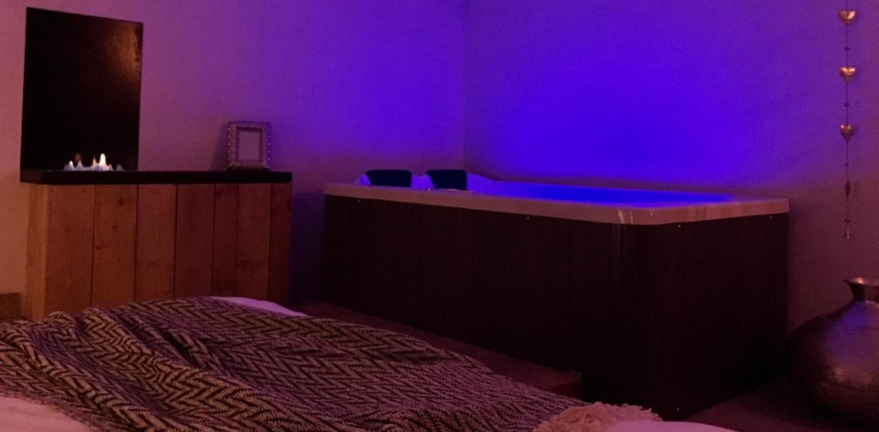 O5Sens Bed & Breakfast Agde Bagian luar foto