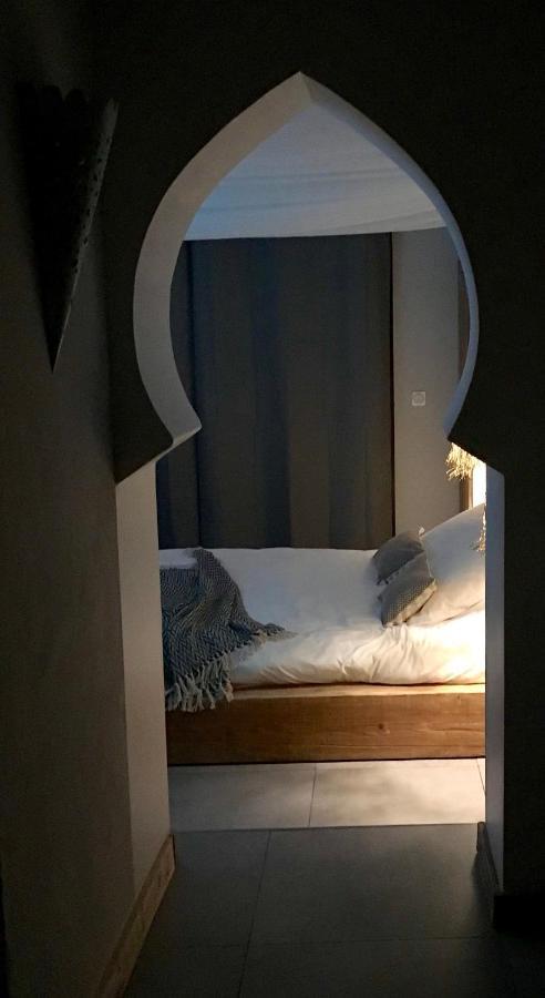 O5Sens Bed & Breakfast Agde Bagian luar foto